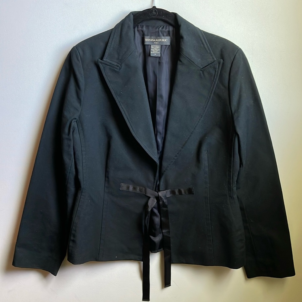 Banana Republic Women’s Blazer | Black | Size M
